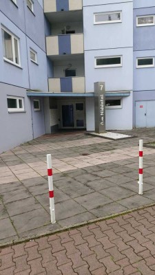 Stilvolle 2-Zimmer-Wohnung im schönen Stadtteil Hausen in Frankfurt