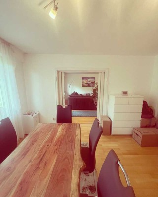 ++freie, großzügige 3-Zimmerwohnung mit Balkon und Stellplatz++