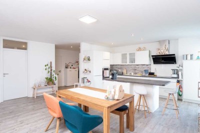 Modernes Wohnen mit viel Platz in zentraler Lage - barrierefrei, hochwertig ausgestattet, Balkon, TG