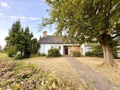 Charmante Villa in Top-Lage von Hameln-Schöt - ein Juwel mit Entwicklungspotential!