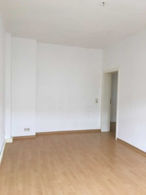 Exklusive 3-Zimmer-Wohnung mit gehobener Innenausstattung mit Einbauküche in Dresden