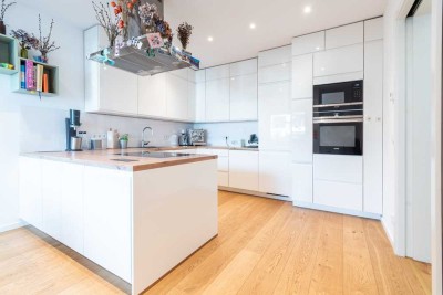 Hochwertig sanierte 4-Zimmer-ETW mit Balkon und Garage, zentrumsnah in Recklinghausen!