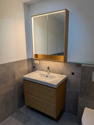 Barrierefreie 2,5 ZKB Wohnung in Haßloch mit Küche, Terrasse + Parkplatz