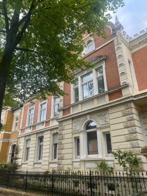 Renovierte 4-Zimmer Wohnung mit Balkon in Schönebeck (Elbe)