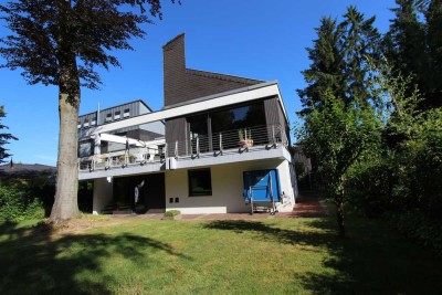 Architektonisches Meisterwerk in top Wohlage