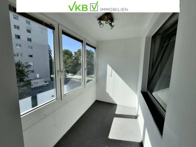 WELS | WIMPASSING: Sehr großzügige 3-Zimmer-Wohnung mit wintergartenähnlichem Charakter in Toplage von Wels!