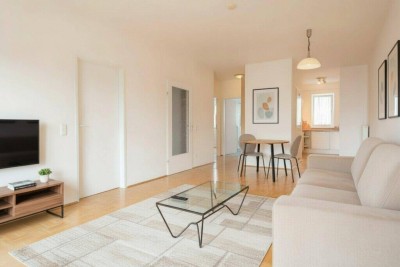 Aigen erleben: Lichtvolle Wohnung mit perfekter Lage