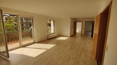 Helle 3-Zimmer-Wohnung mit Balkon in Dessau-Roßlau