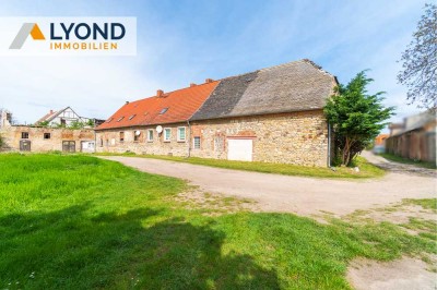 Bauernhaus mit Sanierungsbedarf, Tierhaltungsmöglichkeiten und Charme in Calbe (Saale) / Gottesgnade