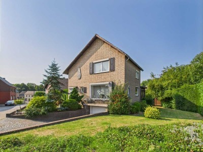 Freistehendes Einfamilienhaus mit Wintergarten und gepflegtem Garten in Selfkant - Süsterseel!