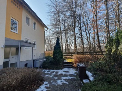 Stilvoll renov. 2-Zimmer-EG-Wohnung mit gehobener Innenausstattung mit Balkon und EBK in Meßstetten