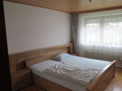 Möblierte helle 2-Zimmer Wohnung mit Balkon in Weiden-Mooslohe