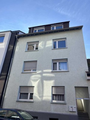 Sanierte 2-Zimmer im DG Pforzheim/Oststadt