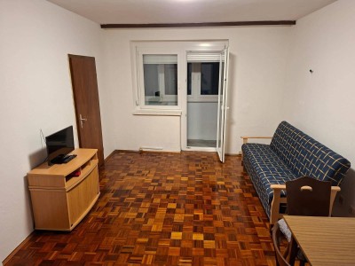 1-Zimmer-Wohnung mit Loggia und Parkplatz