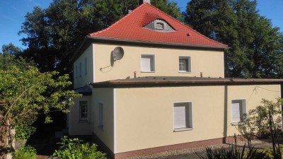 Freundliches 8-Zimmer-Einfamilienhaus in Hainewalde