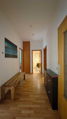 Praktisch geschnittene 2-Zimmer-Wohnung in zentraler Lage