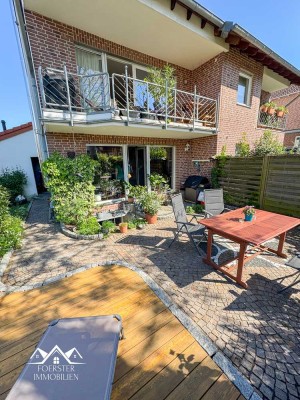 Exklusive, moderne Eigentumswohnung auf 2 Ebenen mit eigenem Garten in bester Lage von Würselen