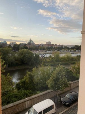 Wohnung mit Elbblick