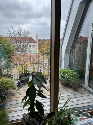 Sonnige 4,5-Zi.-Maisonette-Whg. mit  Balkon und Dachterrasse