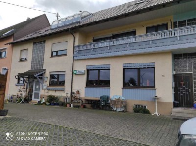 Schönes Einfamilienhaus mit Weitblick in zentraler Lage