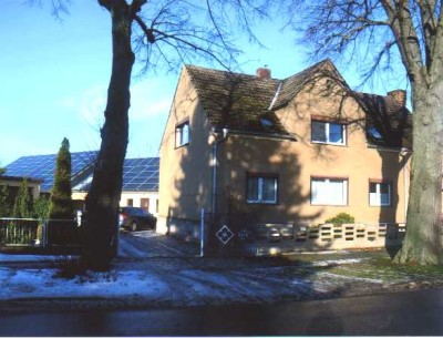 Günstiges 2 Familienhaus mit 2 PV Anlagen, eigener Brunnen, Kombiheizung mit Öl und Holzvergaser