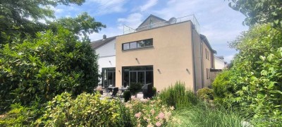 Penthouse-Style: Premium Lage, 140m² modern & offen geschnittene 4-Zi.Whg., große Terrasse