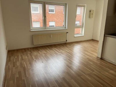 Zentrumsnahes 1 Zimmer Apartment im 4. OG in Ludwigshafen zu vermieten