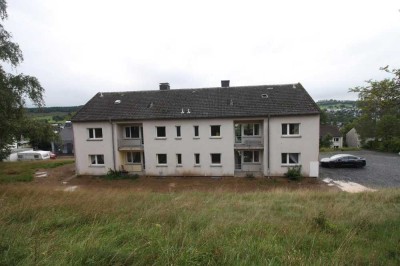 Bieterverfahren bis 14.11.23: Wohnung mit Balkon in Erndtebrück