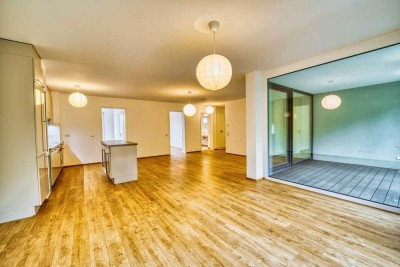 Neu: Sehr schöne 3,5 Zimmer, Eckloggia und Blick ins Grüne�& Privatsphäre