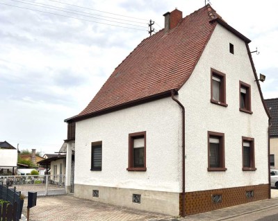 Einfamilienhaus mit großem Grundstück in Kuhardt
