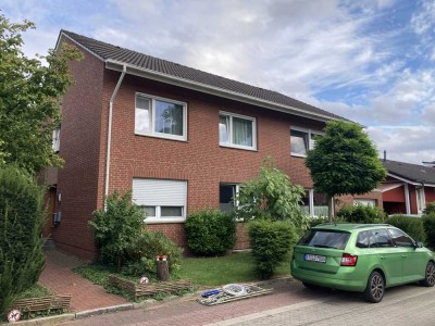 Ansprechende und gepflegte 4-Zimmer-Wohnung mit Balkon und Einbauküche in Emsdetten