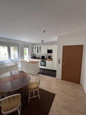 Schöne 3-Zimmer Wohnung mit Terrasse