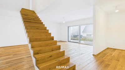 Edles Doppelhaus mit Pool