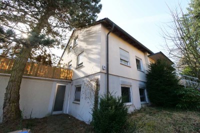 EFH im Bamberger Berggebiet mit großem Garten
