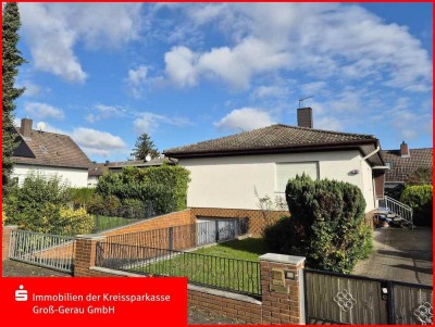 ***Sanierungsbedürftiger Bungalow mit toller Raumaufteilung***