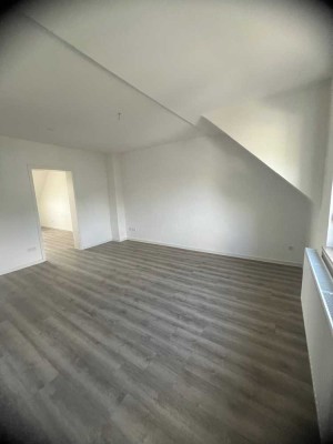 Exklusive 2-Zimmer-Dachgeschosswohnung in Essen