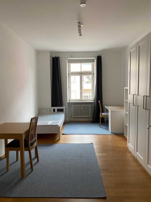 Helles, schönes & möbliertes WG-Zimmer nähe Ostfriedhof