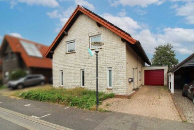 Ruhig gelegenes Einfamilienhaus mit PV-Anlage, Kamin und Garage in Elsdorf-Angelsdorf