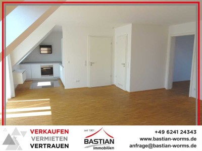 Urbaner Lifestyle: Exklusive DG-Maisonette mit Balkon, EBK, Garage u. Lift in Zentrumslage!