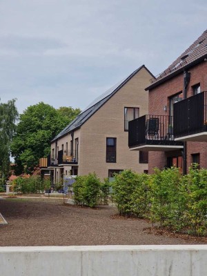 2 Zimmer, Erdgeschoss-Wohnung mit Terrasse/EBK/TG/Keller