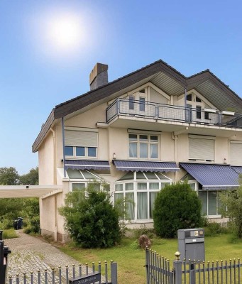 Kapitalanlage oder Mehrgenerationenwohnen: Doppelhaus mit zwei Einheiten auf ca. 850 m² Grundstück
