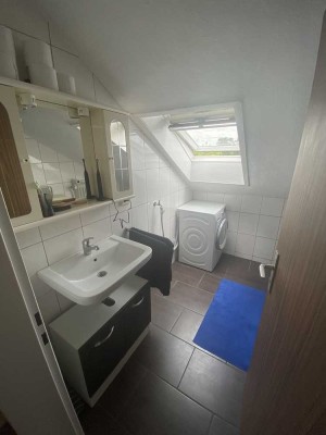 Charmante 2-Zimmer-Wohnung im Grünen mit guter Anbindung