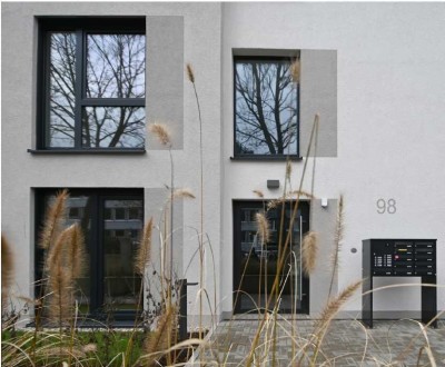 Neubauwohnung mit weitläufiger Terrasse und Gartennutzung in bester Lage von Saarbrücken