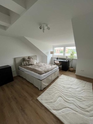 Schönes WG-Zimmer in Gröbenzell - 10 Min per S-Bahn zum Hauptbahnhof München