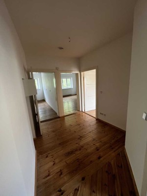 Ruhige und helle 2-Zimmer Wohnung