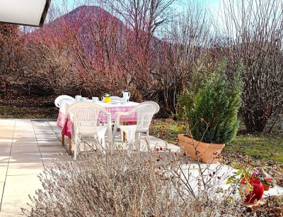 Bergblick, 2 Terrassen, ruhig, TG, nur 4 weitere Wohnungen im Haus