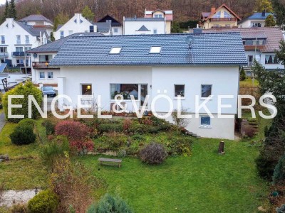 Bezugsfertiges Einfamilienhaus mit einem magischen Blick!