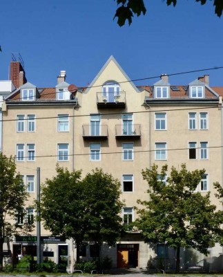 Traumhafte Dachmaisonette mit phantastischem Alpenblick