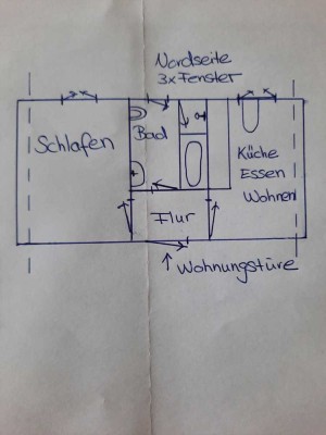 Modernisierte 2-Zimmer-Wohnung mit Einbauküche in 74538, Rosengarten