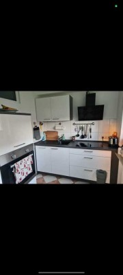 Freundliche 2-Zimmer-Wohnung mit Einbauküche in 65795, Hattersheim am Main